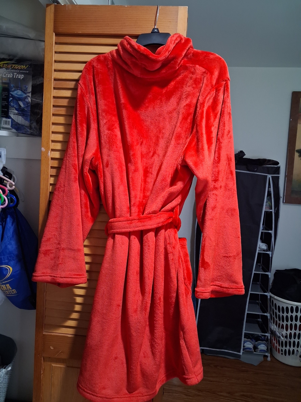 Victoria's Secret Red Plush Robe - Picture 3 of 4